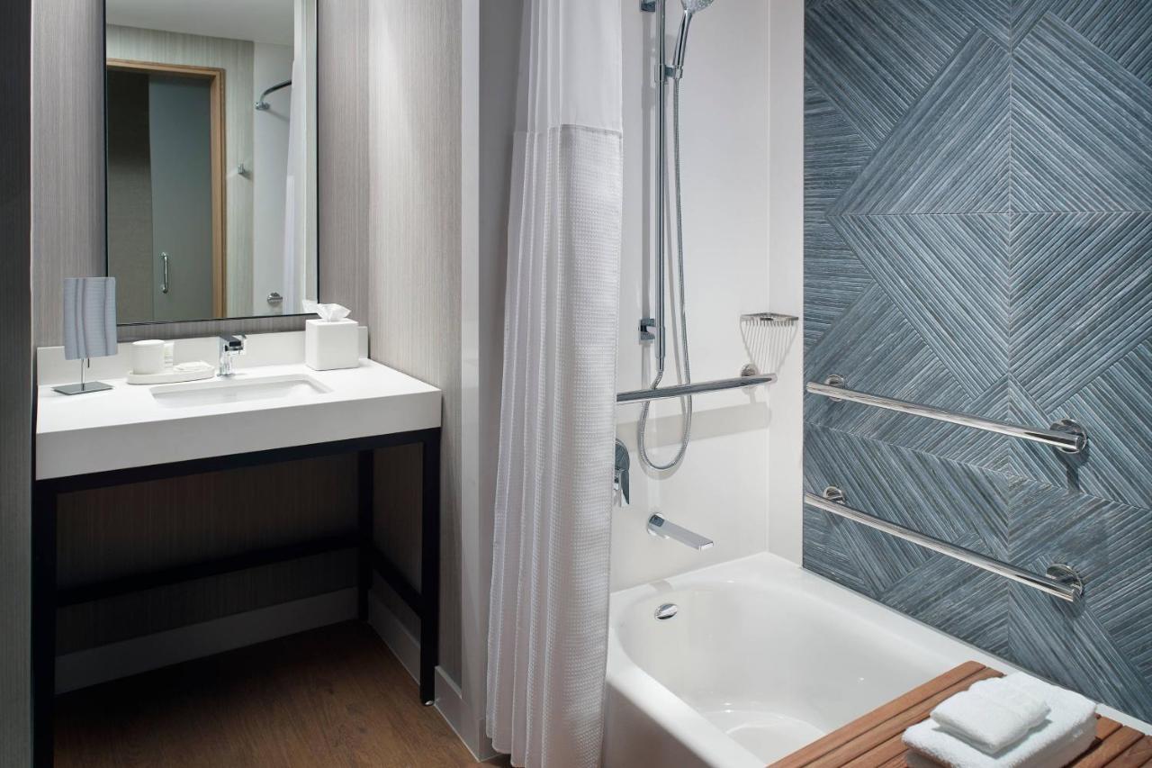 Lexington Marriott City Center Екстер'єр фото